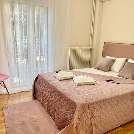 Cute Nikis Apartment Vipgreece Athen Eksteriør billede