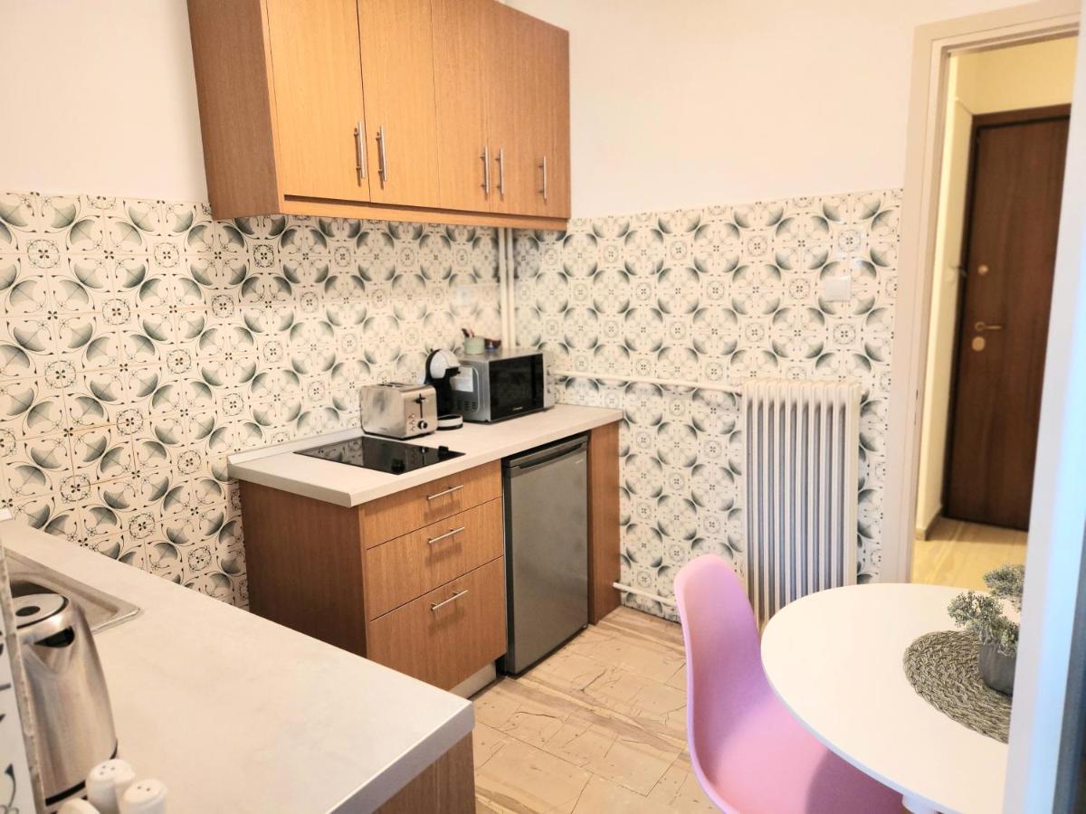 Cute Nikis Apartment Vipgreece Athen Eksteriør billede